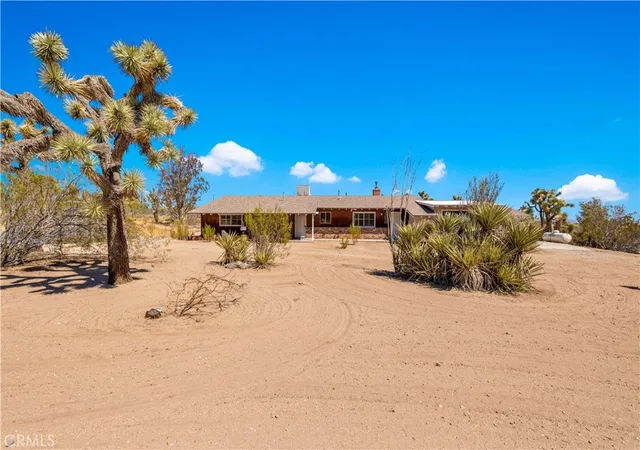 Photo 1 of Single family home for sale at 58662 Buena Vista Dr, Yucca Valley, CA 92284 | MLS# JT26196325 | Listing updated on 2026-09-14