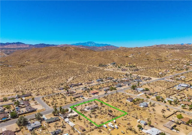 Photo 50 of Sale Pending at 58662 Buena Vista Dr, Yucca Valley, CA 92284 | MLS# JT26196325 | Listing updated on 2026-10-05