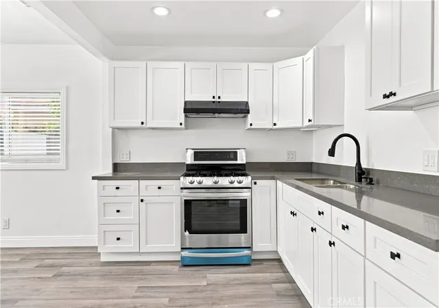 Photo 4 of Single family home for sale at 11917 Burton St, North Hollywood, CA 91605 | MLS# GD26185030 | Listing updated on 2026-09-14