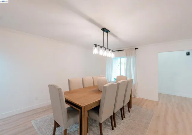 Photo 3 of Townhouse for sale at 2031 Julius Ct, Walnut Creek, CA 94598 | MLS# 41147515 | Listing updated on 2026-09-30