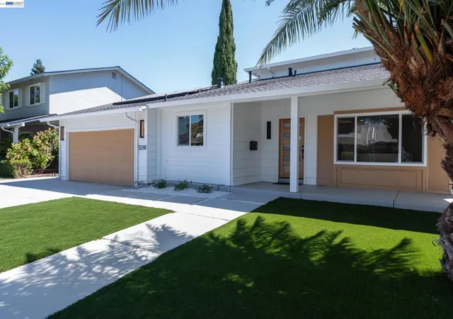 Photo 3 of Single family home for sale at 5290 Crestline Way, Pleasanton, CA 94566 | MLS# 41147517 | Listing updated on 2026-09-15