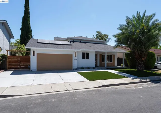 Photo 4 of Single family home for sale at 5290 Crestline Way, Pleasanton, CA 94566 | MLS# 41147517 | Listing updated on 2026-09-15