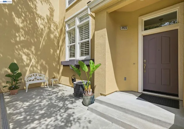Photo 2 of Townhouse for sale at 3423 Ellery Cmn, Fremont, CA 94538 | MLS# 41147522 | Listing updated on 2026-09-15