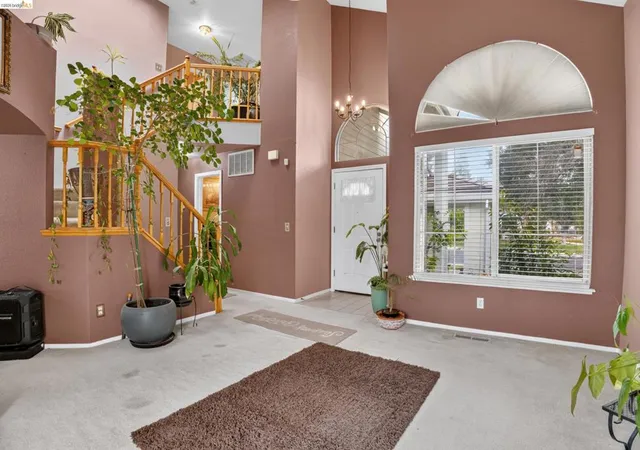 Photo 4 of Single family home for sale at 4148 Meadow Lake St, Antioch, CA 94531 | MLS# 41147523 | Listing updated on 2026-09-15