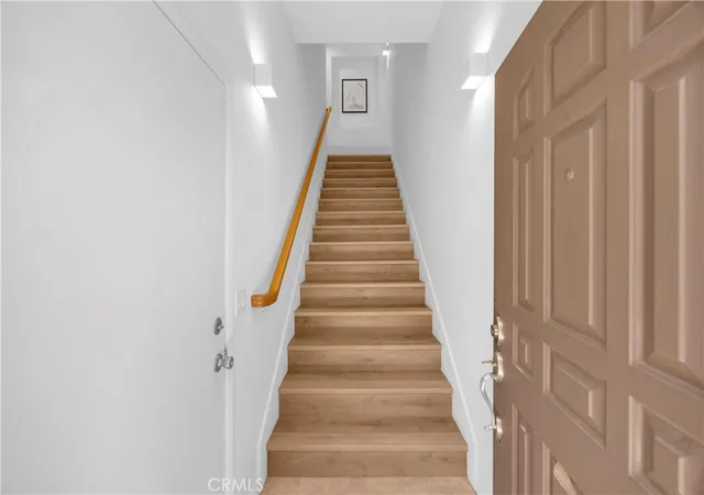 Photo 3 of Condo for sale at 10 Iron Bark, Aliso Viejo, CA 92656 | MLS# OC26196605 | Listing updated on 2026-09-15