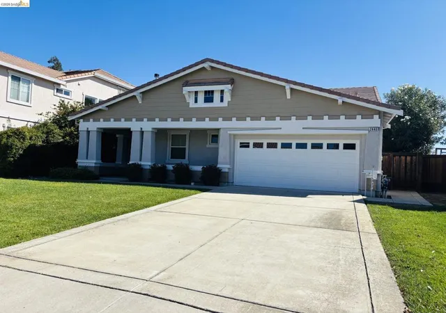 Photo 3 of Single family home for sale at 2440 Berkshire Ln, Brentwood, CA 94513 | MLS# 41147528 | Listing updated on 2026-09-15