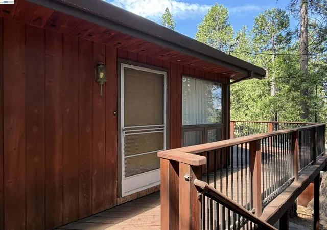 Photo 4 of Single family home for sale at 3311 Gold Hl Cir, Arnold, CA 95223 | MLS# 41147535 | Listing updated on 2026-09-15