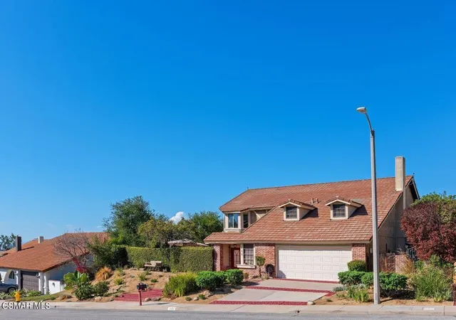 Photo 43 of Single family home for sale at 115 Los Padres Dr, Thousand Oaks, CA 91361 | MLS# 226004287 | Listing updated on 2026-10-02