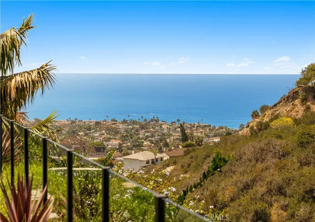 Photo 2 of Single family home for sale at 525 E Avenida San Juan, San Clemente, CA 92672 | MLS# OC26197175 | Listing updated on 2026-09-25