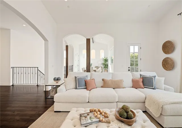 Photo 3 of Townhouse for sale at 1919 Gates Ave #B, Redondo Beach, CA 90278 | MLS# SB26191224 | Listing updated on 2026-10-04