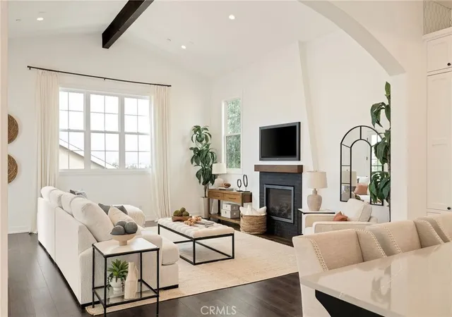 Photo 3 of Townhouse for sale at 1919 Gates Ave #B, Redondo Beach, CA 90278 | MLS# SB26191224 | Listing updated on 2026-10-04