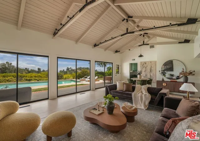 Photo 3 of Single family home for sale at 3971 Royal Oak Pl, Encino, CA 91436 | MLS# 26954989 | Listing updated on 2026-09-23