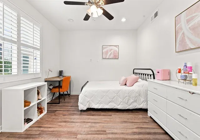 Photo 3 of Condo for sale at 2260 Element Way, Chula Vista, CA 91915 | MLS# PTP2606841 | Listing updated on 2026-09-15