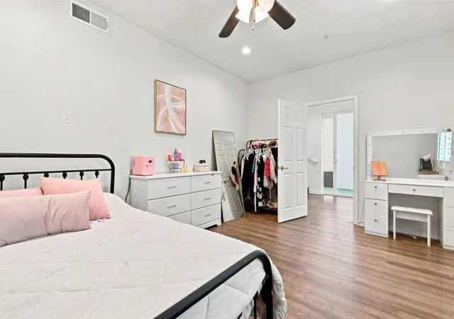 Photo 4 of Condo for sale at 2260 Element Way, Chula Vista, CA 91915 | MLS# PTP2606841 | Listing updated on 2026-09-15