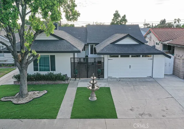 Photo 3 of Single family home for sale at 2023 S Janette, Anaheim, CA 92802 | MLS# PW26192407 | Listing updated on 2026-09-14