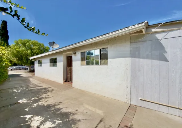 Photo 1 of Sale Pending at 11454 Sunburst St, Sylmar, CA 91342 | MLS# SR26197658 | Listing updated on 2026-09-15