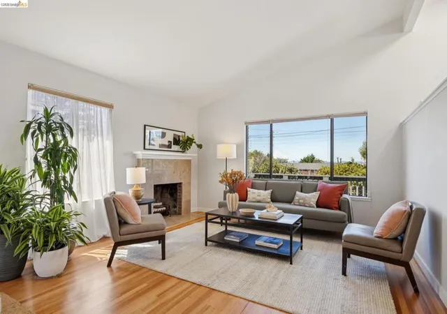 Photo 4 of Single family home for sale at 1879 Tulare Ave, Richmond, CA 94805 | MLS# 41147639 | Listing updated on 2026-09-16