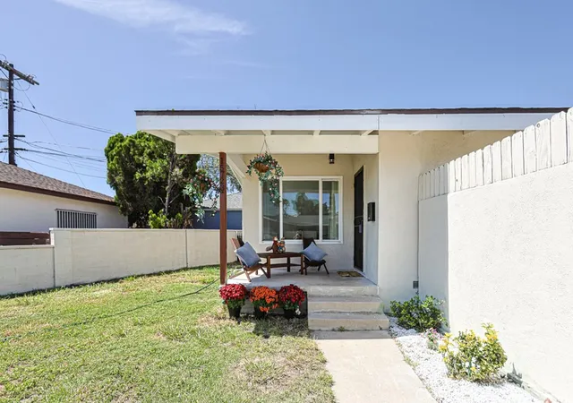 Photo 2 of Single family home for sale at 15723 Bonsallo, Gardena, CA 90247 | MLS# OC26197820 | Listing updated on 2026-09-27
