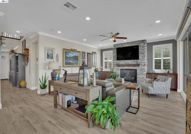 Photo 4 of Single family home for sale at 17863 Eastman Ct, Lathrop, CA 95330 | MLS# 41147661 | Listing updated on 2026-09-16