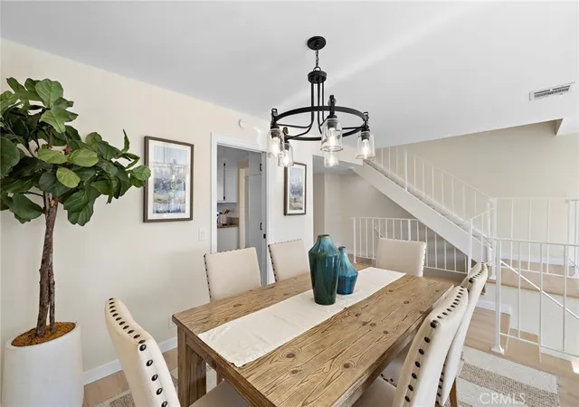 Photo 4 of Condo for sale at 14 Robon Ct, Newport Beach, CA 92663 | MLS# NP26195749 | Listing updated on 2026-09-15