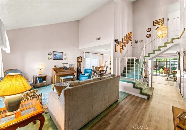 Photo 4 of Single family home for sale at 17432 Niagara Ave, Cerritos, CA 90703 | MLS# DW26197697 | Listing updated on 2026-09-16