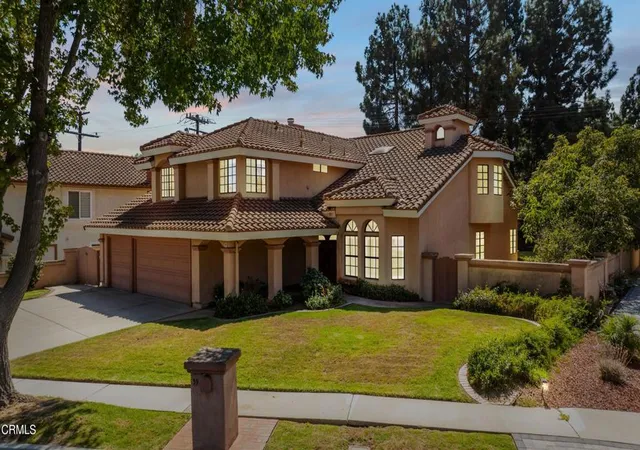 Photo 2 of Single family home for sale at 39 Camino La Madera, Camarillo, CA 93010 | MLS# V1-38645 | Listing updated on 2026-09-15
