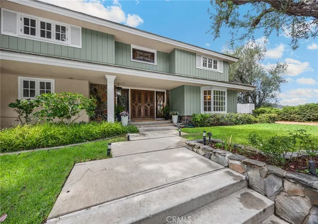 Photo 4 of Single family home for sale at 1612 Wyndham Ct, Santa Ana, CA 92705 | MLS# PW26193995 | Listing updated on 2026-09-15