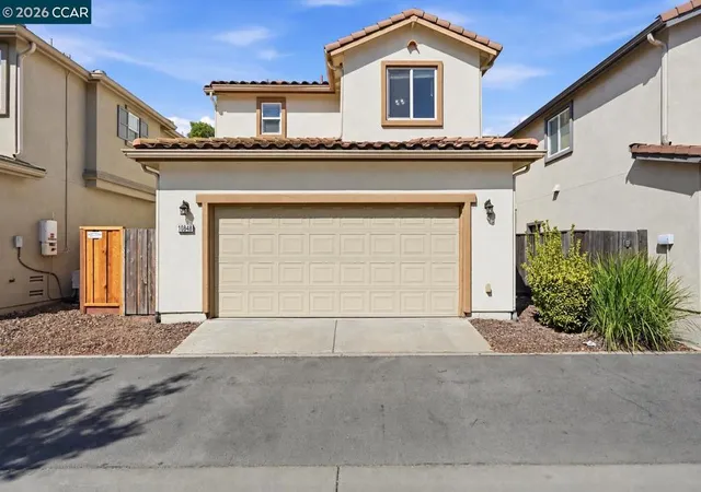 Photo 2 of Single family home for sale at 10848 Iris Bloom Dr, Stockton, CA 95209 | MLS# 41147724 | Listing updated on 2026-09-17