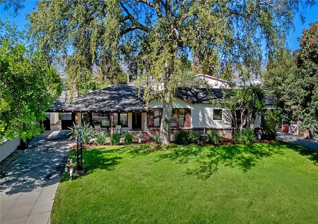 Single family home for sale at 1541 Rancho Ave, Glendale, CA 91201 | MLS# BB26194235