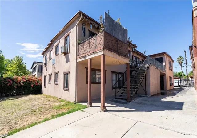 Photo 1 of Multi family home for sale at 7301 Vineland, Sun Valley, CA 91352 | MLS# BB26197118 | Listing updated on 2026-09-15