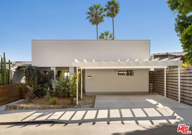 Photo 2 of Single family home for sale at 1642 Elevado St, Los Angeles, CA 90026 | MLS# 26970919 | Listing updated on 2026-09-15