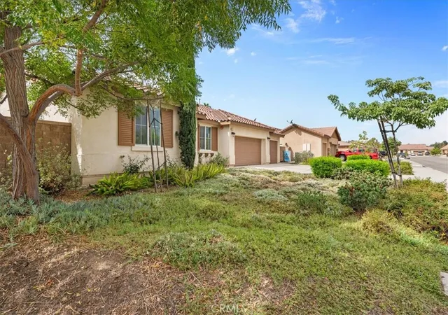 Photo 1 of Single family home for sale at 1305 Nicholas Ct, Rialto, CA 92377 | MLS# CV26195465 | Listing updated on 2026-09-15