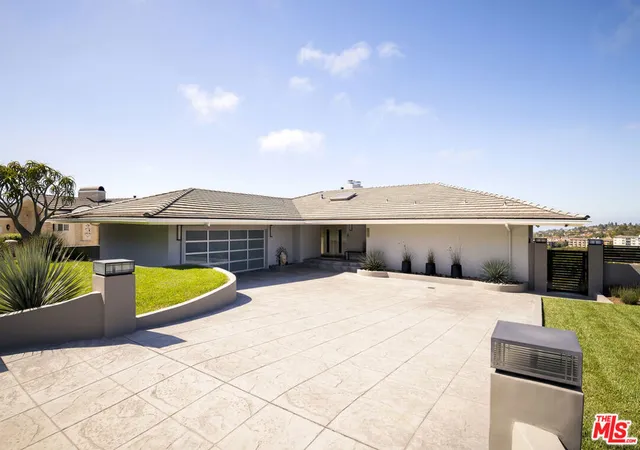 Photo 2 of Sale Pending at 30043 Matisse Dr, Rancho Palos Verdes, CA 90275 | MLS# 26985869 | Listing updated on 2026-10-06