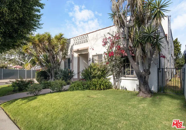Photo 3 of Multi family home for sale at 803 N Detroit St, Los Angeles, CA 90046 | MLS# 26986595 | Listing updated on 2026-09-18
