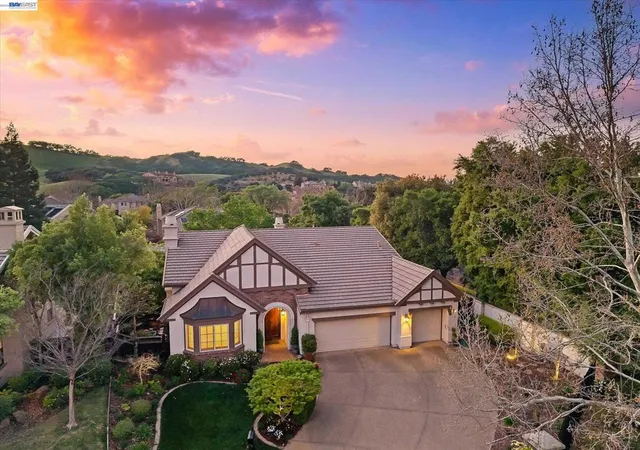 Photo 2 of Single family home for sale at 2270 Doccia Ct, Pleasanton, CA 94566 | MLS# 41147758 | Listing updated on 2026-09-30