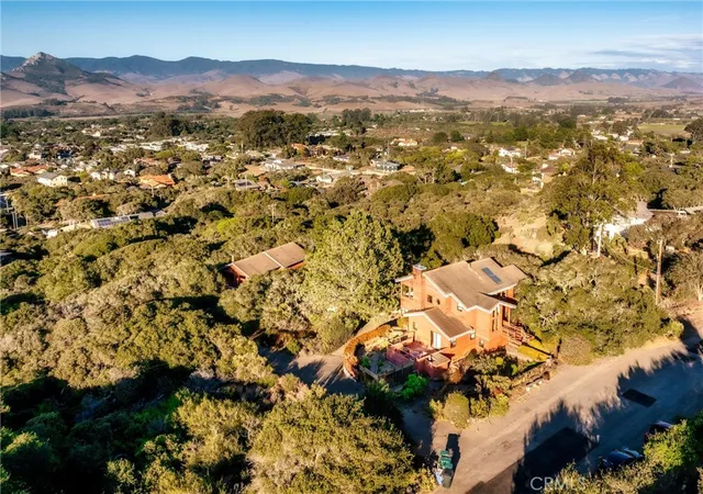 Photo 4 of Single family home for sale at 1145 Calle Cordoniz, Los Osos, CA 93402 | MLS# SC26196404 | Listing updated on 2026-09-14
