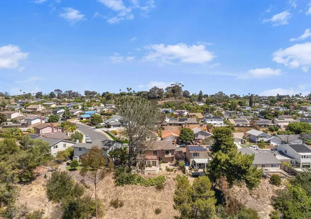 Photo 3 of Single family home for sale at 4638 Leathers St, San Diego, CA 92117 | MLS# NDP2608491 | Listing updated on 2026-09-14
