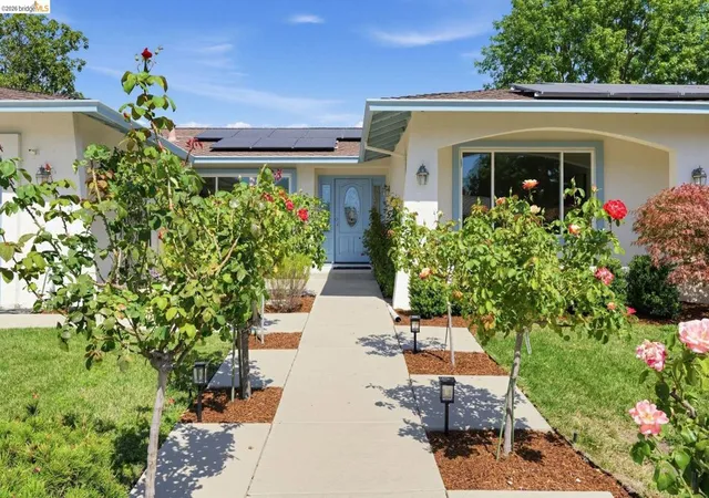Photo 3 of Sale Pending at 173 Joaquin Cir, Danville, CA 94526 | MLS# 41147793 | Listing updated on 2026-09-24