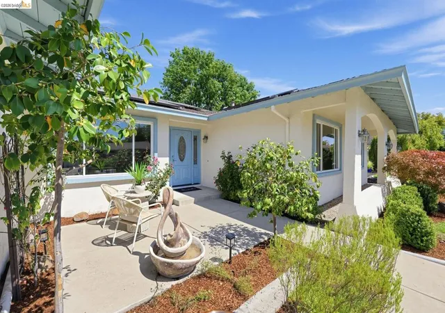 Photo 4 of Sale Pending at 173 Joaquin Cir, Danville, CA 94526 | MLS# 41147793 | Listing updated on 2026-09-24