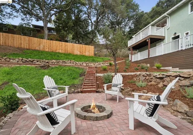 Photo 4 of Single family home for sale at 4325 Mountain View, Oakland, CA 94605 | MLS# 41147799 | Listing updated on 2026-09-16