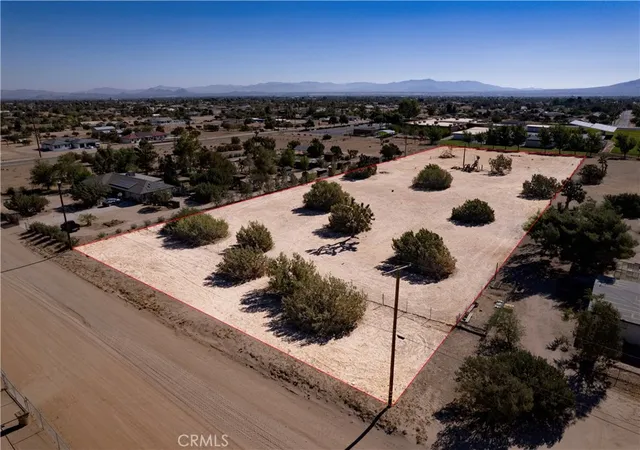 Photo 1 of Sale Pending at 8821 Oakwood, Hesperia, CA 92345 | MLS# HD26198599 | Listing updated on 2026-09-15