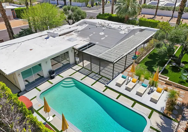 Photo 2 of Single family home for sale at 2101 N Berne Dr, Palm Springs, CA 92262 | MLS# 219152528DA | Listing updated on 2026-09-24