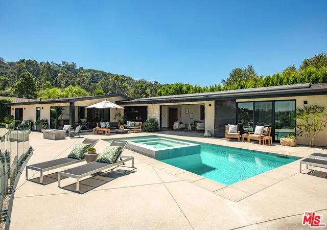 Photo 1 of Single family home for sale at 3526 Wrightwood Ct, Studio City, CA 91604 | MLS# 26872105 | Listing updated on 2026-10-01