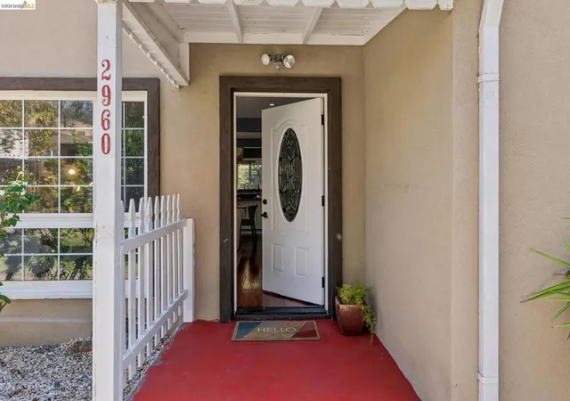 Photo 4 of Single family home for sale at 2960 106th Avenue, Oakland, CA 94605 | MLS# 41147821 | Listing updated on 2026-09-15