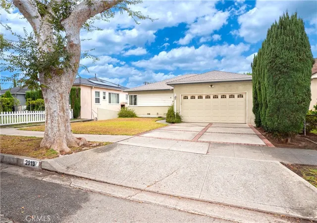 Photo 2 of Single family home for sale at 2913 Montezuma, Alhambra, CA 91803 | MLS# PW26198609 | Listing updated on 2026-09-14