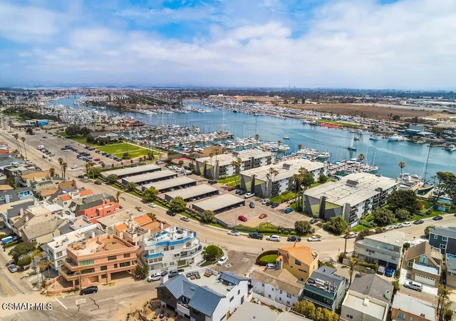 Photo 48 of Single family home for sale at 3237 Playa Ct, Oxnard, CA 93035 | MLS# 226004334 | Listing updated on 2026-10-01