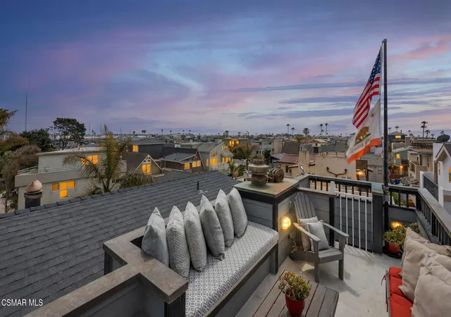 Photo 4 of Single family home for sale at 3237 Playa Ct, Oxnard, CA 93035 | MLS# 226004334 | Listing updated on 2026-09-14