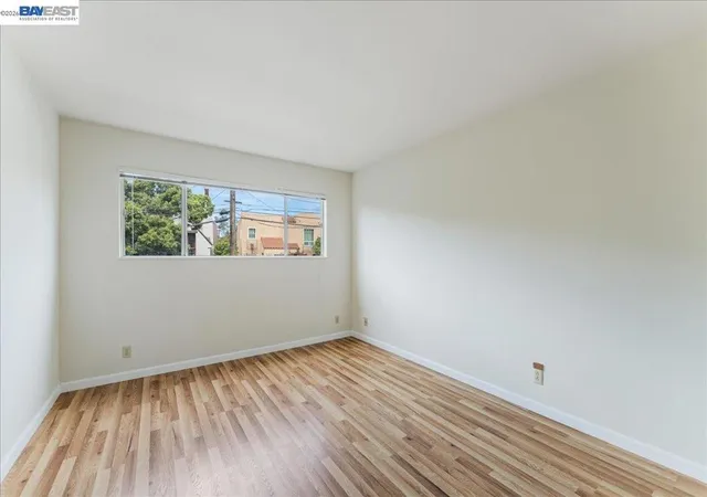Photo 3 of Condo for sale at 3768 Harrison St #101, Oakland, CA 94611 | MLS# 41147852 | Listing updated on 2026-09-14