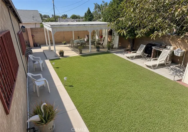 Photo 16 of Single family home for sale at 21007 Violeta, Lakewood, CA 90715 | MLS# IG26198938 | Listing updated on 2026-10-04