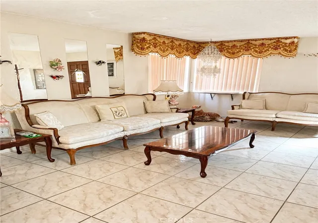 Photo 4 of Single family home for sale at 21007 Violeta, Lakewood, CA 90715 | MLS# IG26198938 | Listing updated on 2026-10-04